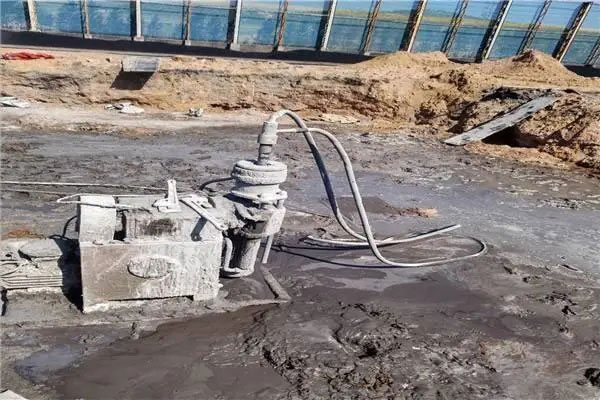 荣昌水泡基础注浆加固